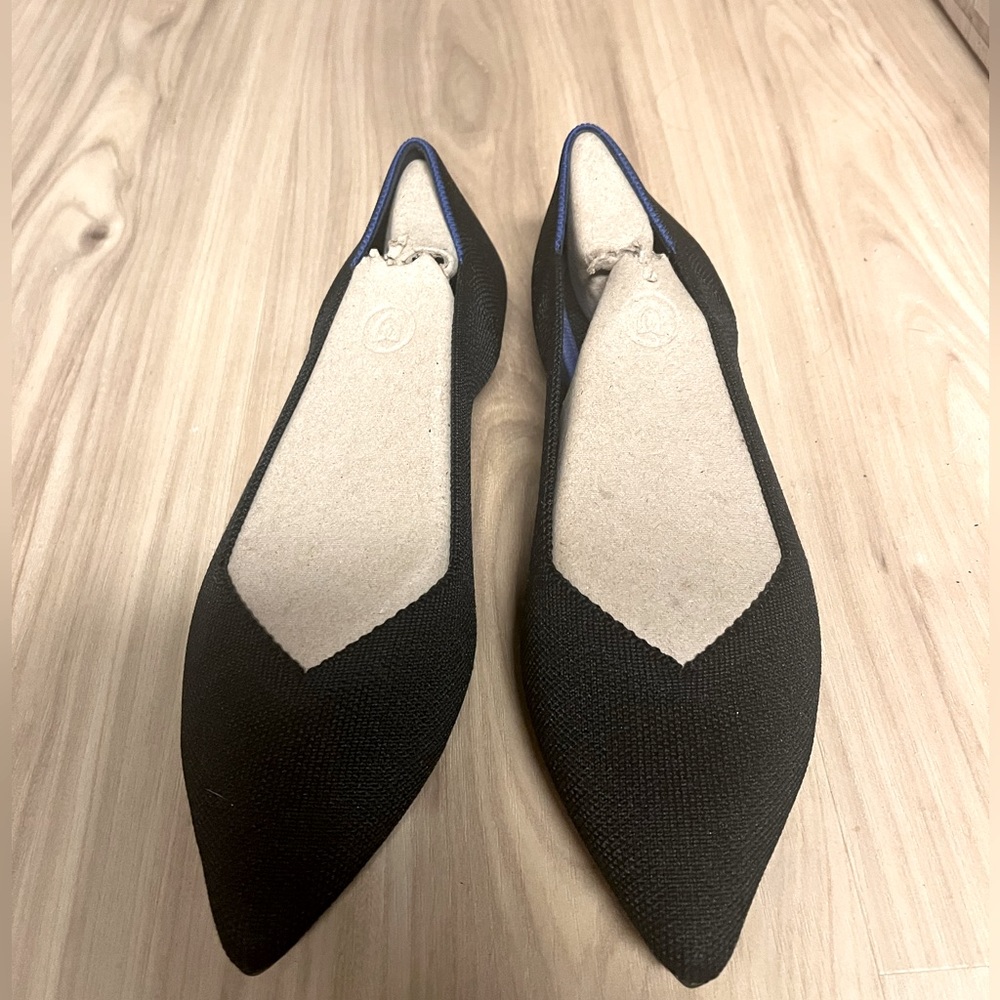 Rothys The Point